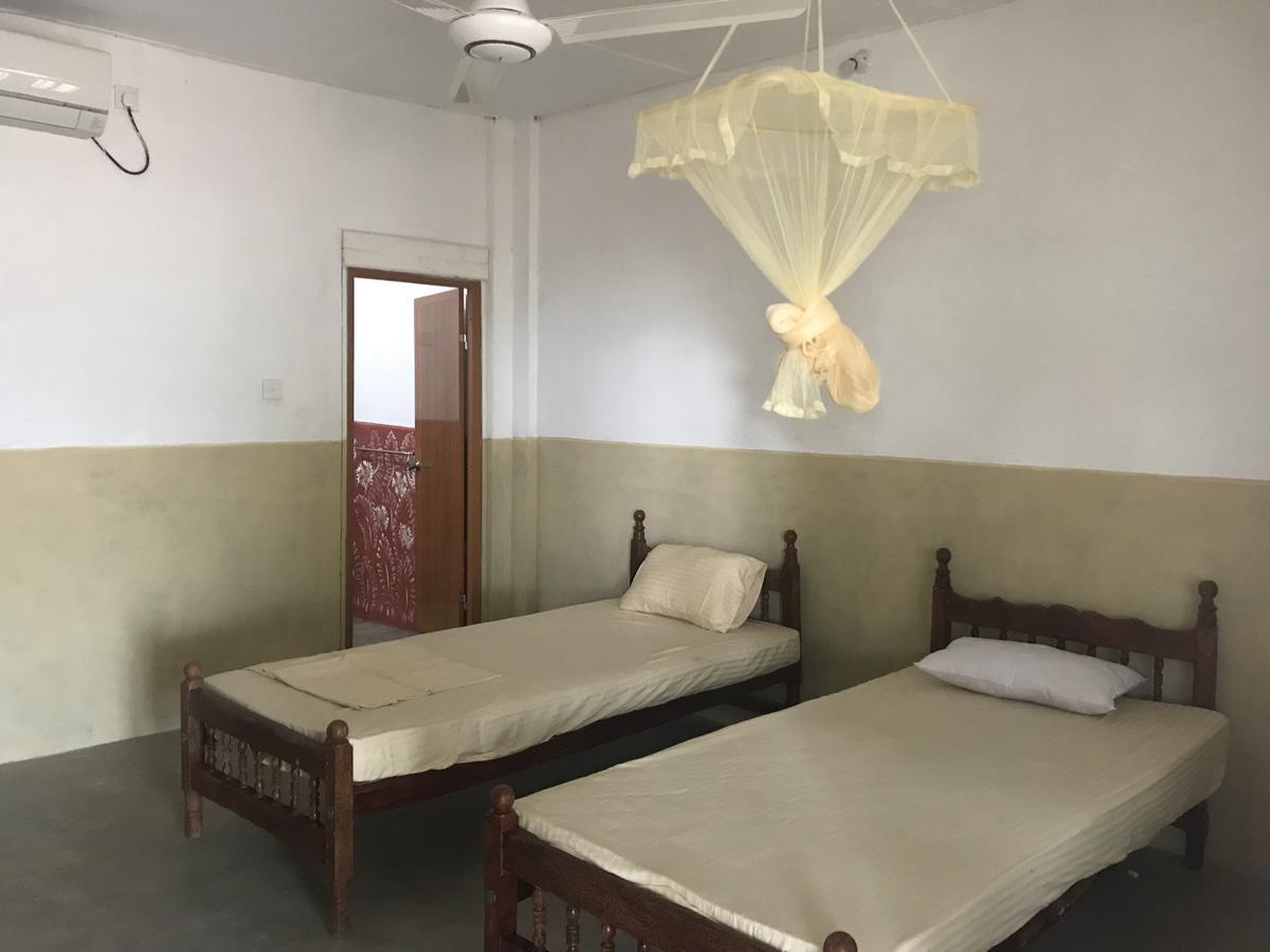 Reef Pasikudah Hotel Nachivantivu Exterior photo